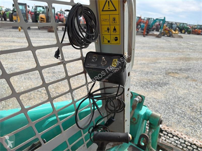 Chargeuse IHI 2041 Skid Steer Loader