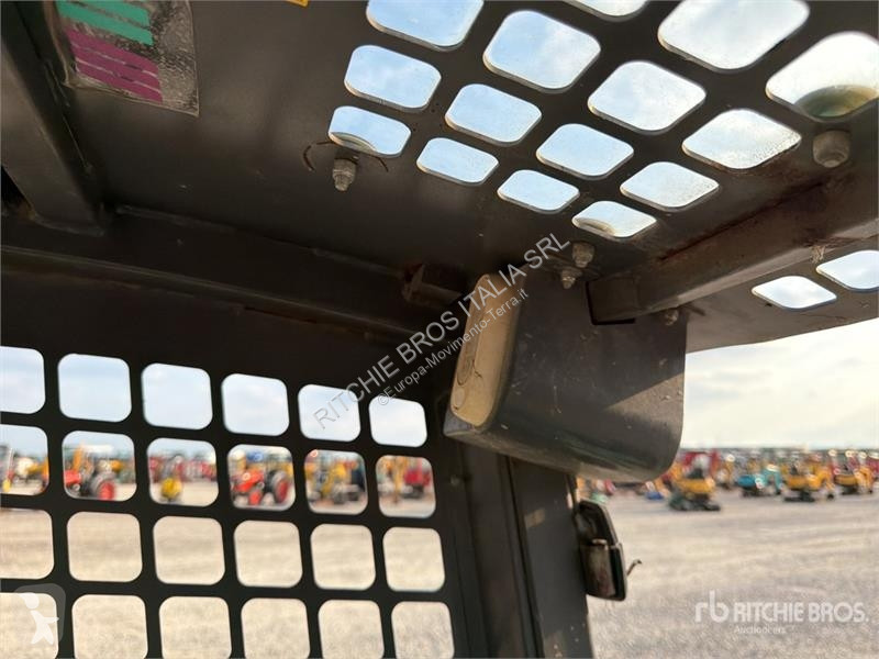Pala cargadora IHI Skid Steer Loader (Inoperable)