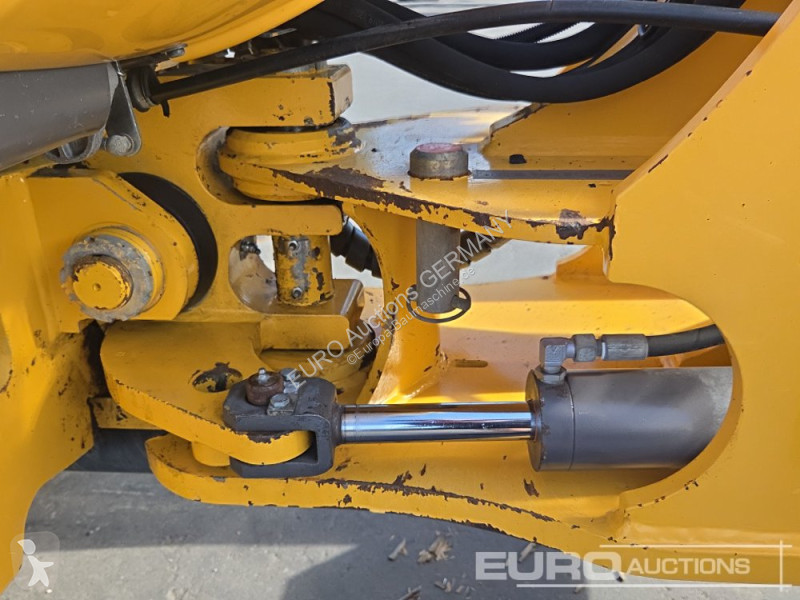 Pala cargadora Volvo L28F