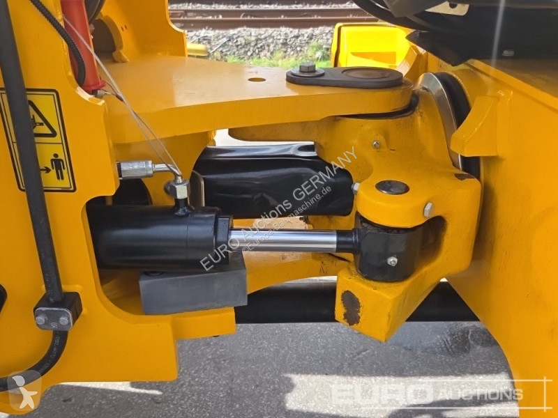 Lastare JCB 409