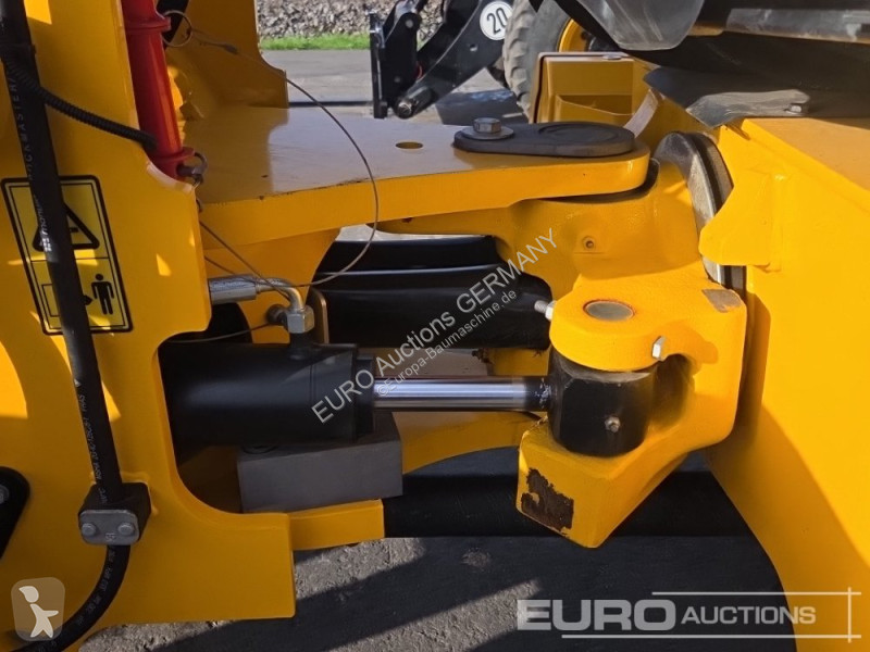 Lastare JCB 409