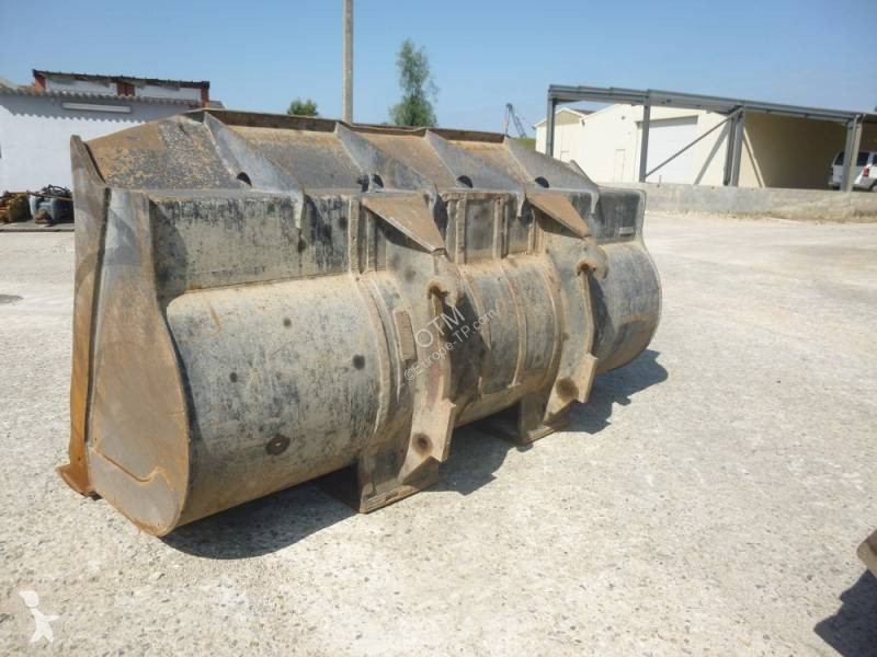 Pá carregadora Doosan DL 420-3