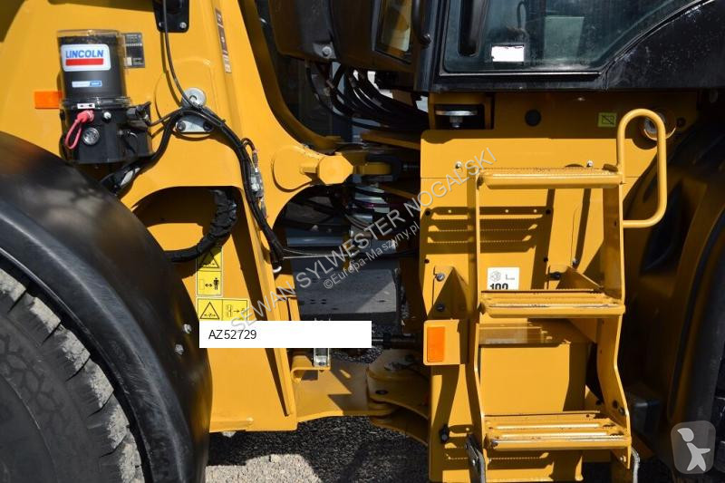 Chargeuse Caterpillar 910 M