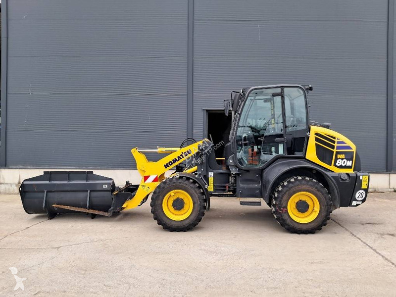 مُحمّلة Komatsu WA80M-8E0
