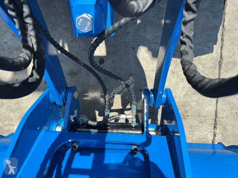 Pá carregadora Rippa RB06