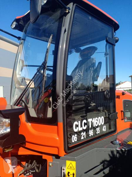 Pá carregadora CLC CLC  T 1000
