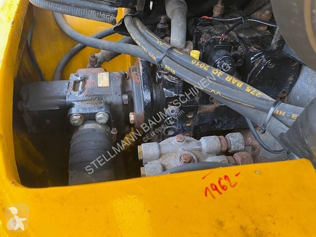 Shovel JCB