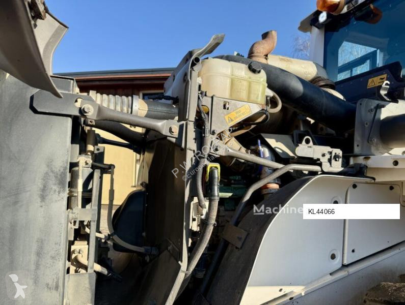 Shovel Volvo H