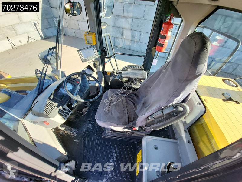 Pala Komatsu WA500-8