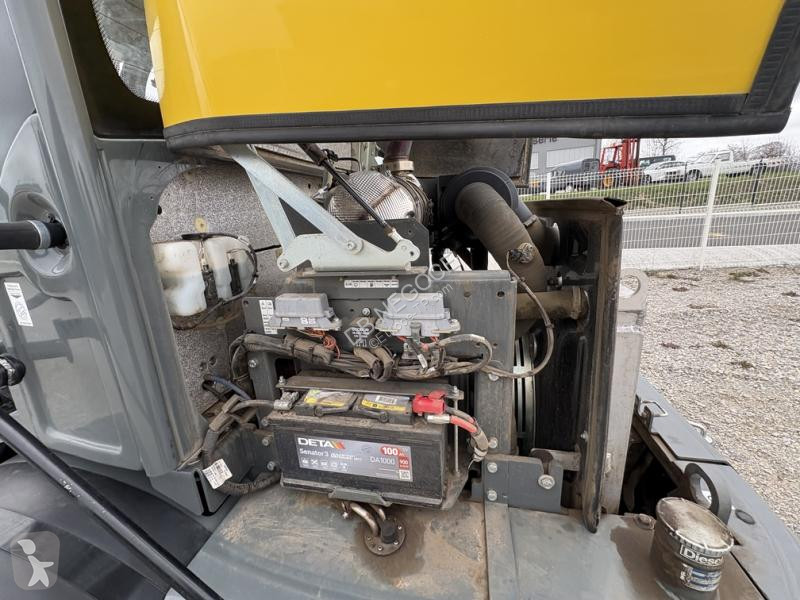 Shovel Wacker Neuson