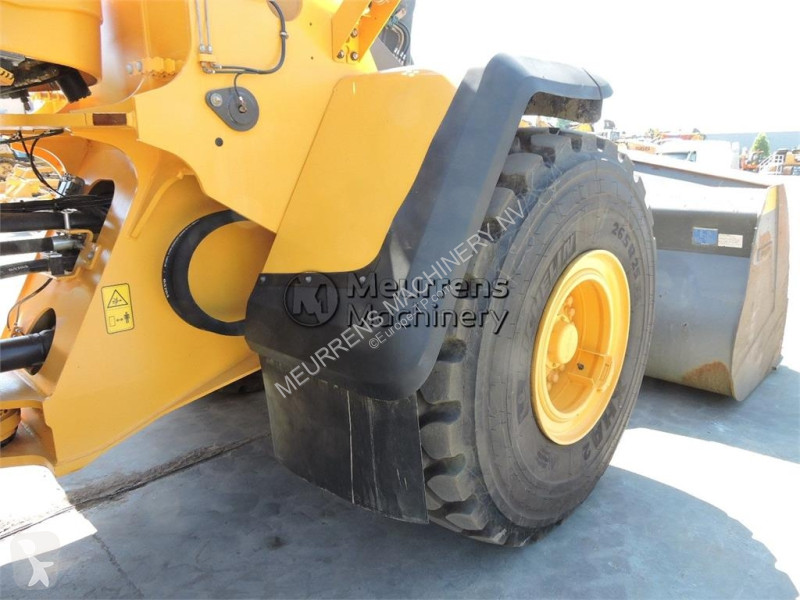Nakladač Volvo L150H