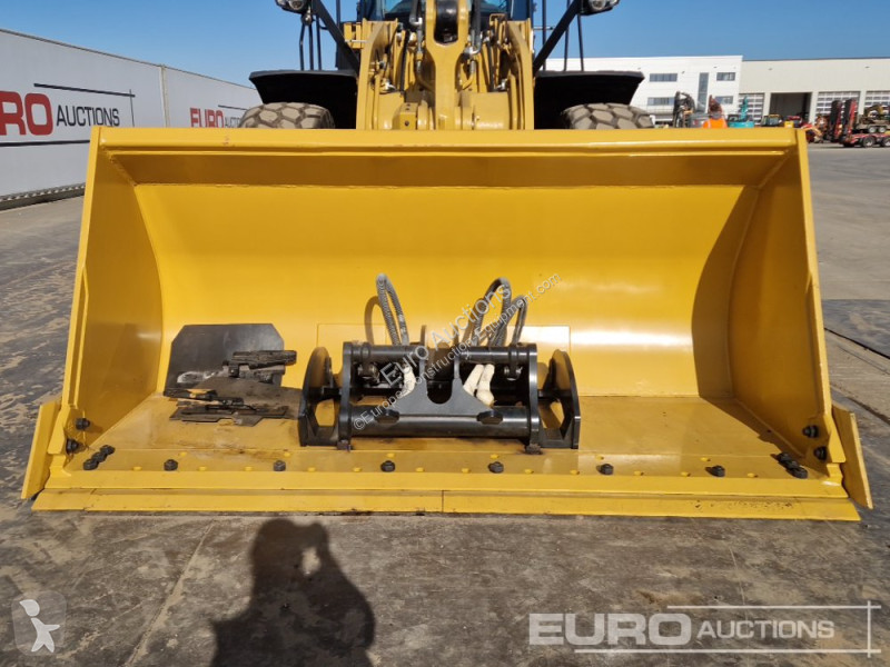 Shovel Caterpillar 950L
