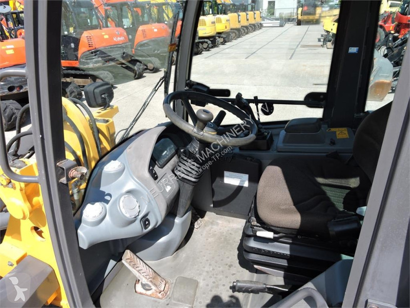 مُحمّلة Volvo L25F + FORK
