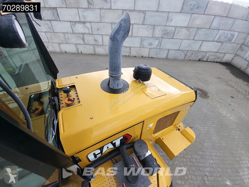 Shovel Caterpillar 926 M
