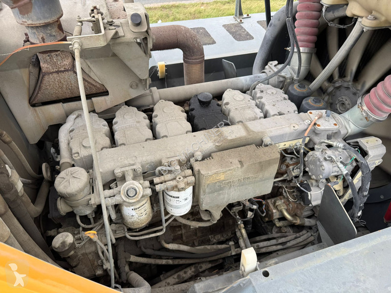 Shovel Liebherr 2plus2