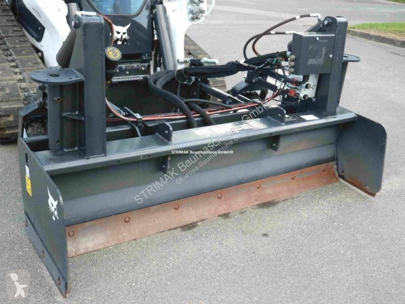 Shovel Bobcat T 86