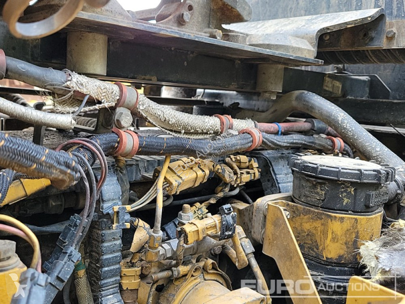 Shovel Caterpillar