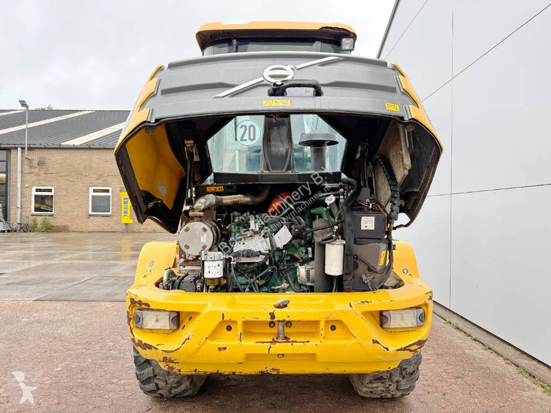 Nakladač Volvo G - German Machine / Quick Coupler