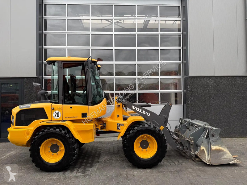 Nakladač Volvo G