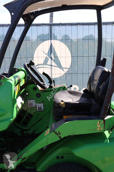 Shovel Avant tecno M
