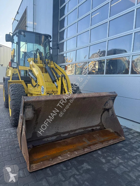 Nakladač Yanmar V70S