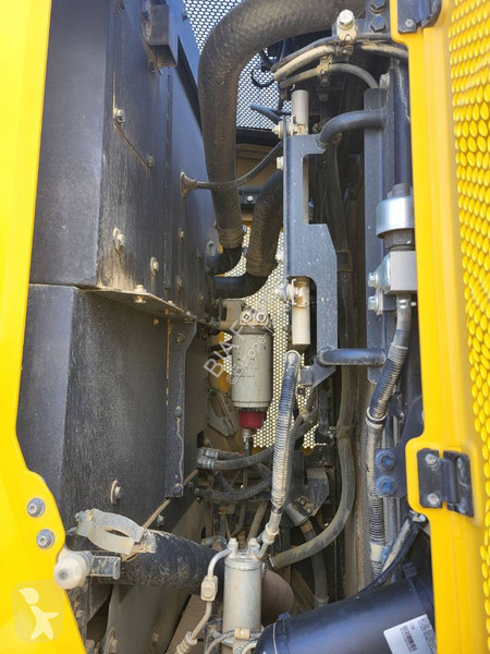 Chargeuse Komatsu WA485-11E0