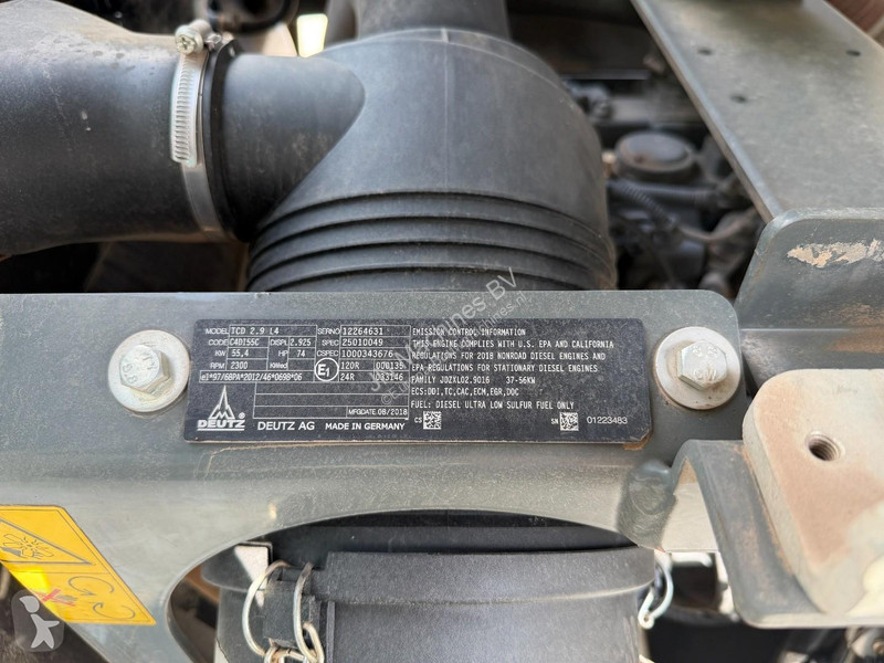 Nakladač Wacker Neuson WL 54 LOW HOURS