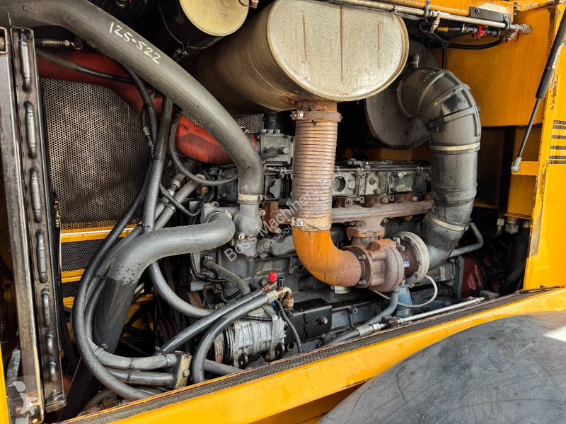 Nakladač  L18 - 4rd Function / CDC Steering