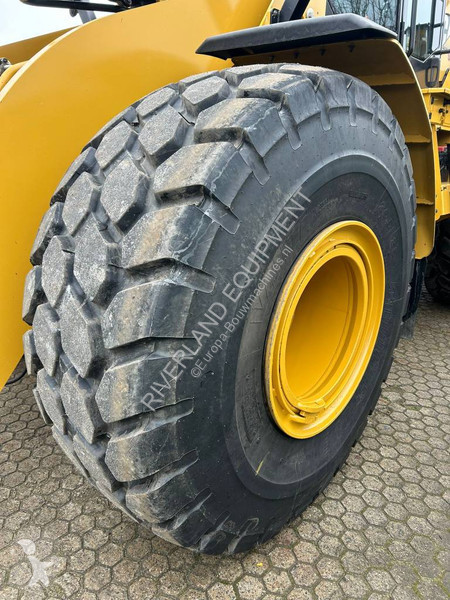 مُحمّلة Caterpillar GC wheel loader Demo 650 hours