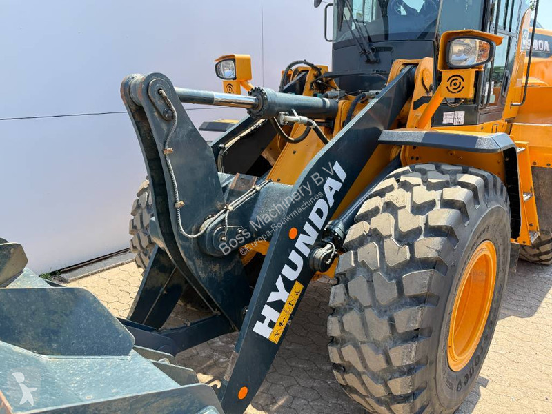 مُحمّلة Hyundai HL940A - Weight System /...