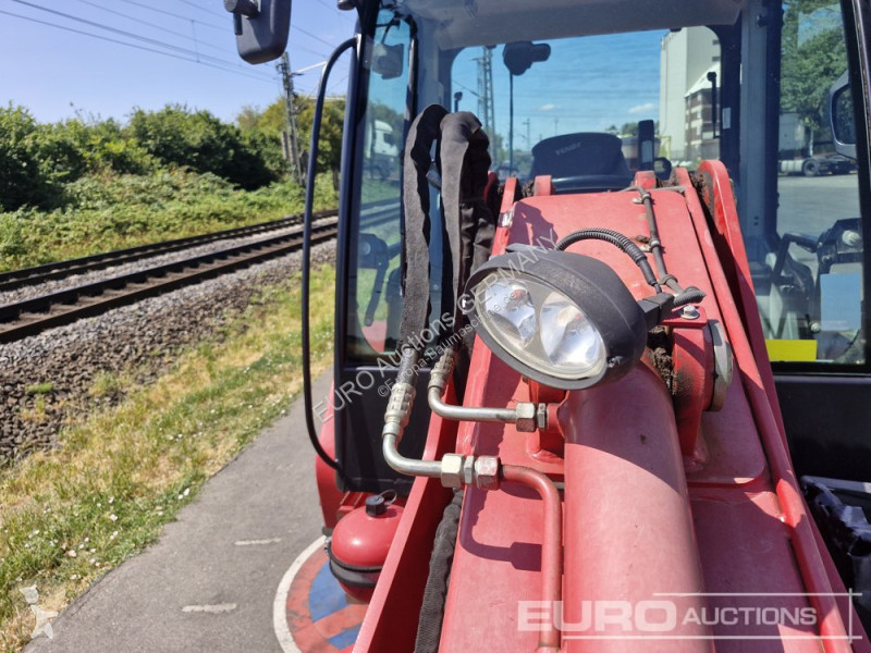 Nakladač Schäffer 8610T