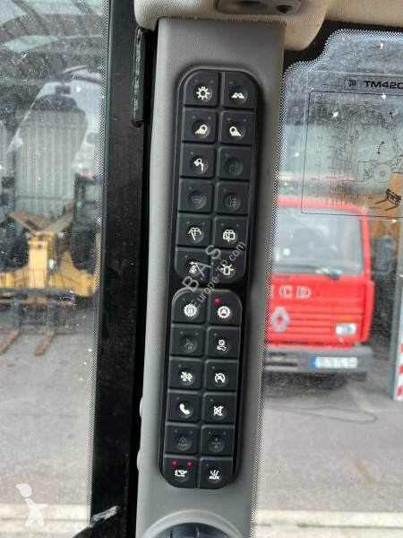 Læssemaskine JCB TM420S
