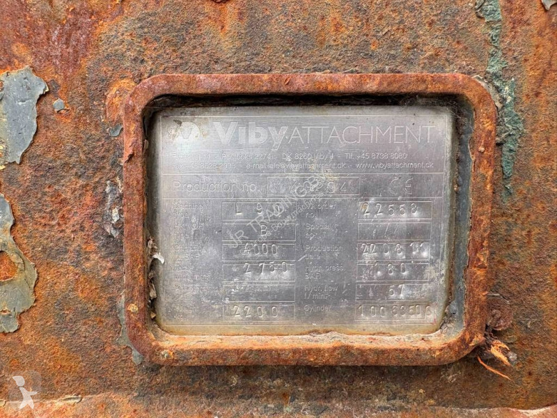 مُحمّلة Volvo (High tip bucket)