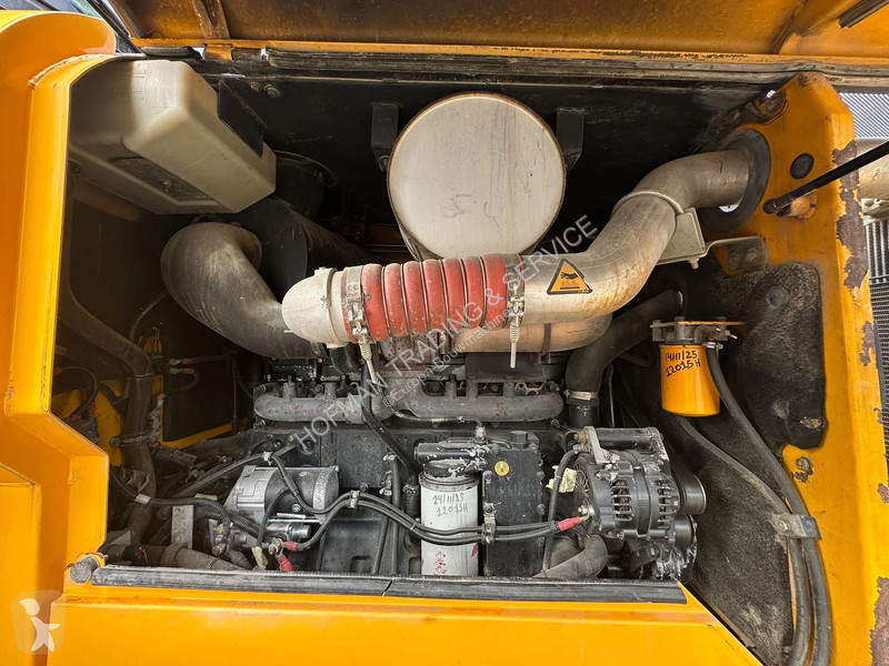 Læssemaskine JCB
