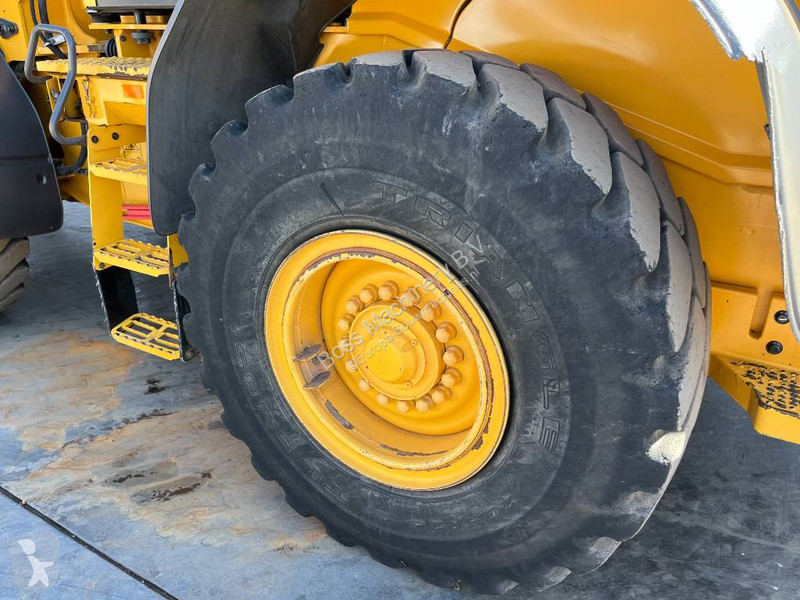 Nakladač Volvo - Quick Coupler / 3th Function