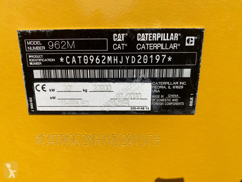 مُحمّلة Caterpillar 962 M .