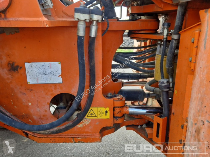 Chargeuse Hitachi 6