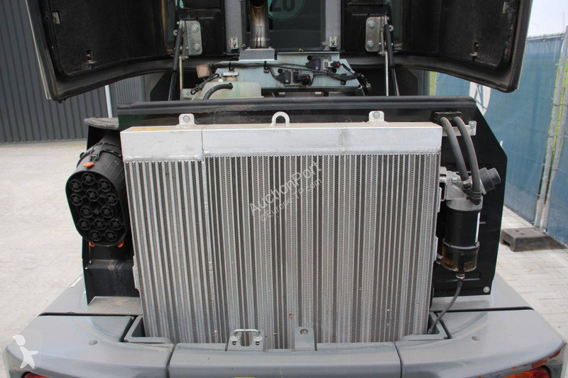 Chargeuse Neuson WL60
