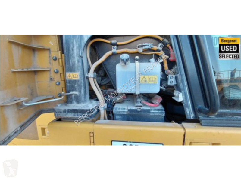 Chargeuse Caterpillar 953K