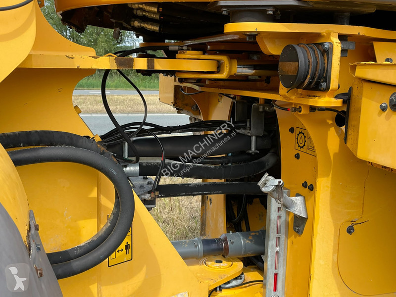 Товарач Volvo L110H