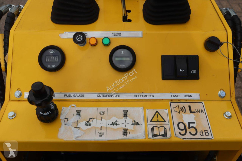 Delano S360 loader