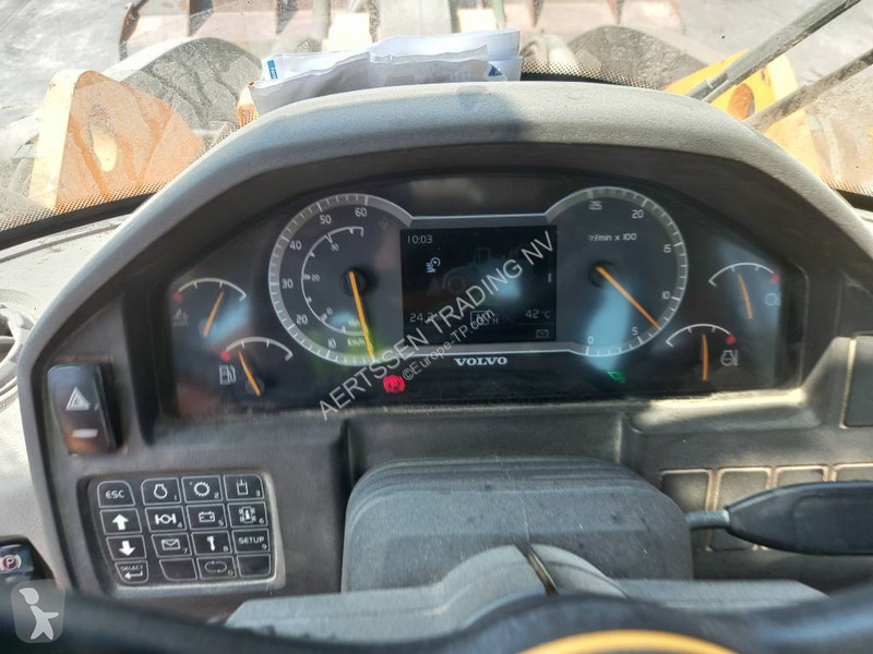 مُحمّلة Volvo L350H (EXW - Abu Dhabi)