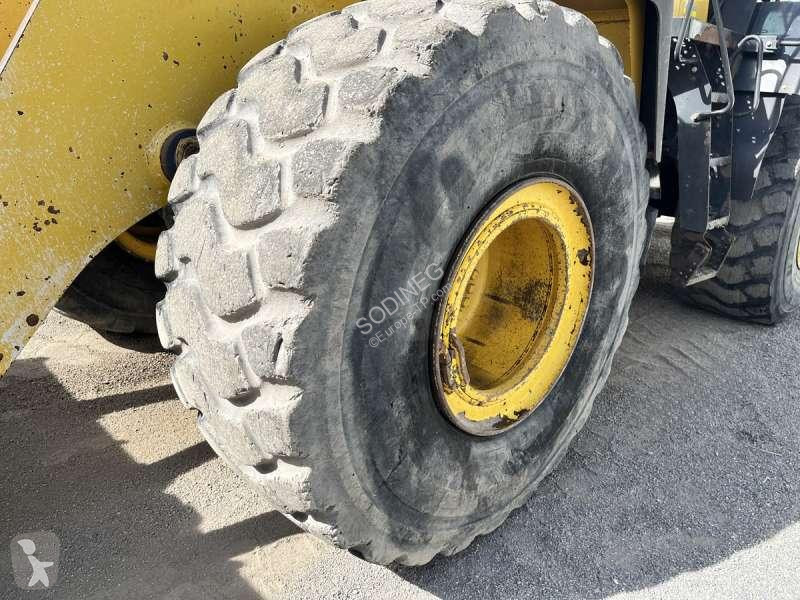 Lastare Komatsu
