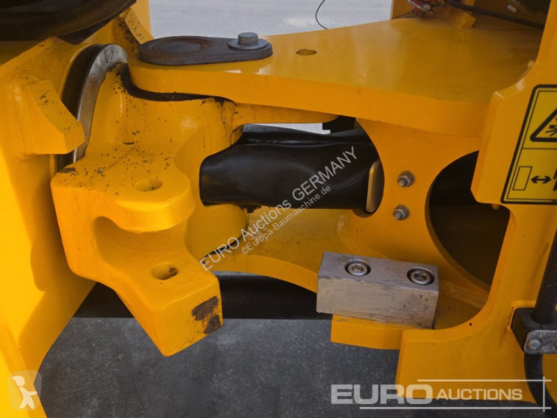 Lastare JCB 409