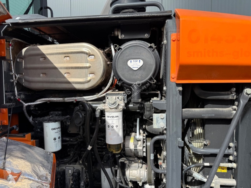 Lastare Doosan DL 280-7 - DL 280 - Solid tyres...