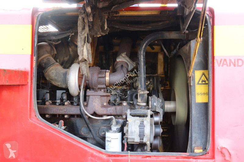 Chargeuse Komatsu 2703