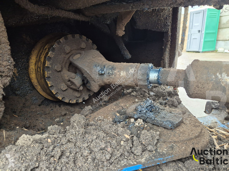 Фронтальный погрузчик Caterpillar