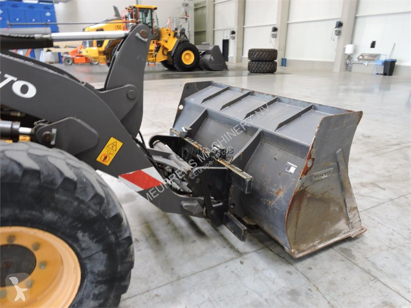 Chargeuse Volvo G + Fork