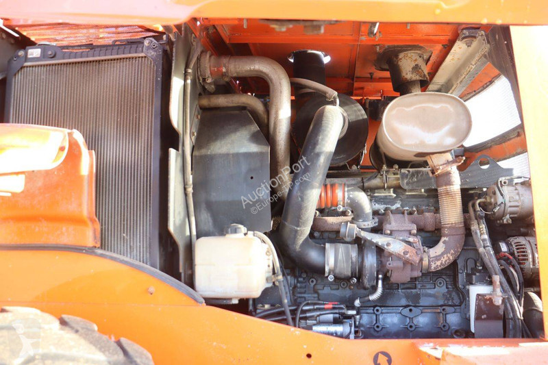 مُحمّلة Fiat Kobelco W170