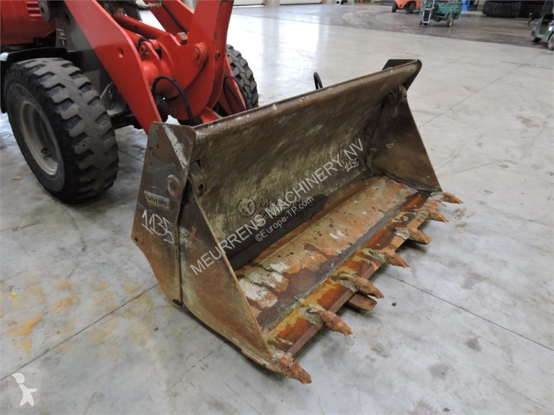 Товарач Volvo L25 F + Fork